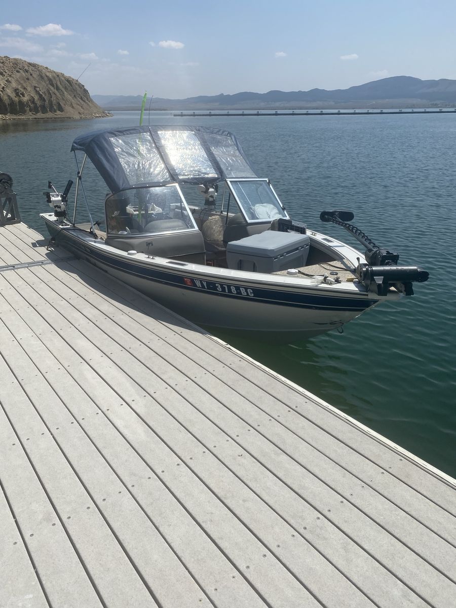 2003 Fisher 19 Ft Aluminum Boat