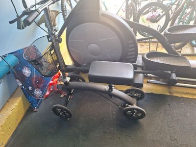 Knee Scooter
