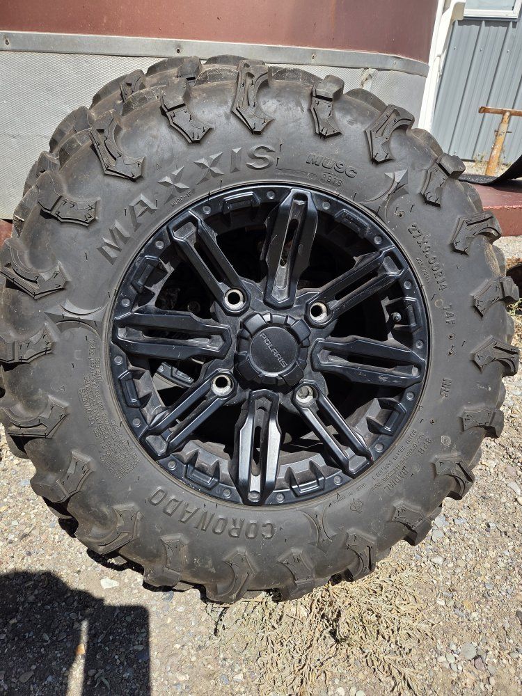 Maxxis Coronado Polaris UTV Tires 27x9.00R14 & 27x11.00R14 with Black Wheels Set of 4