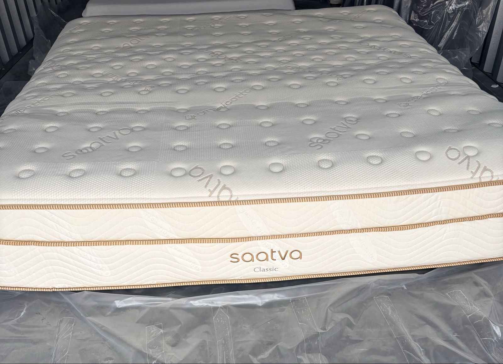 Saatva Classic 14.5” King Mattress 