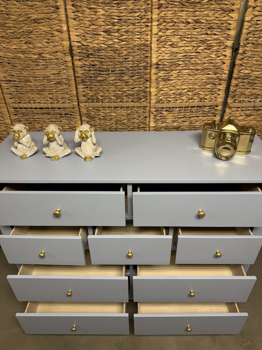 Main image 6