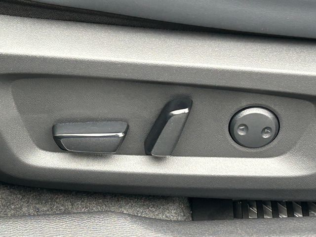 Main image 27