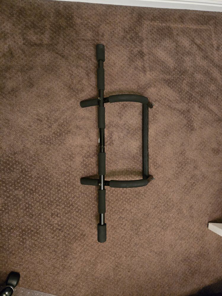 Doorway Pull-Up Bar Chin-Up Bar