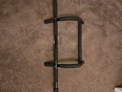 Doorway Pull-Up Bar Chin-Up Bar