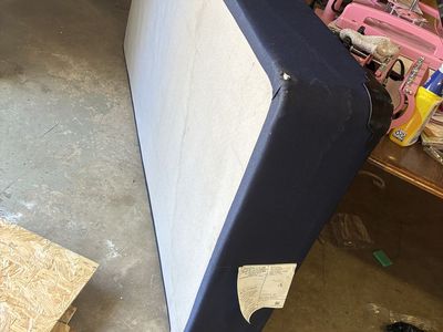 Box spring and mattress twin