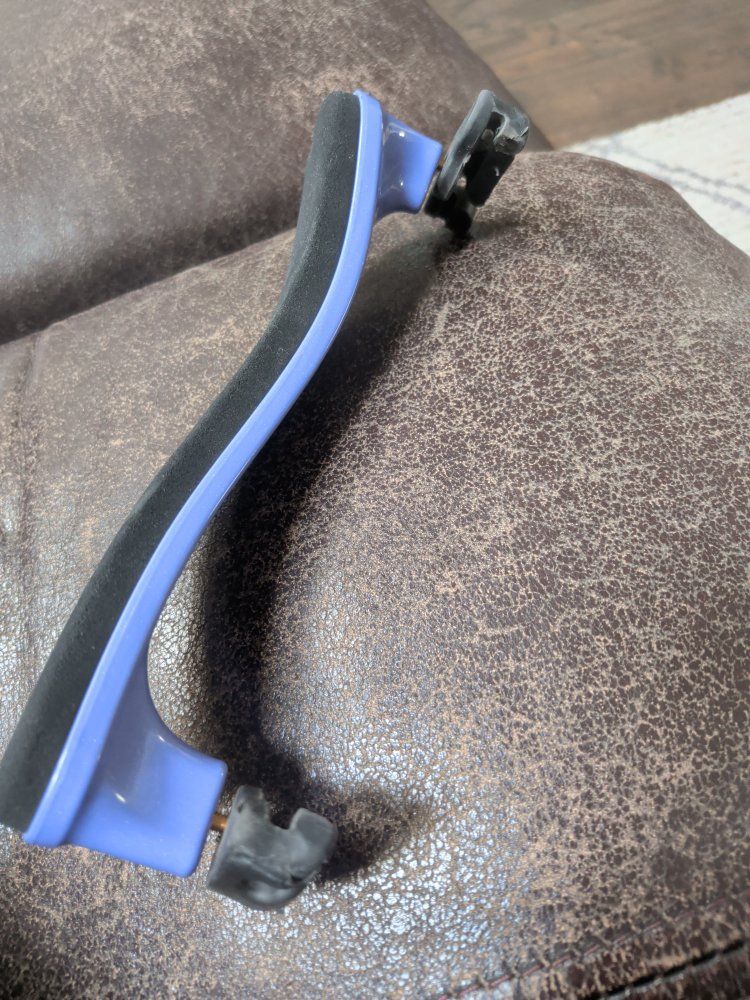 violin shoulder rest (1/2 to 3/4)