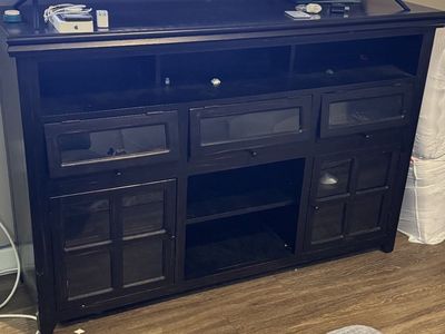 Solid wood tv stand