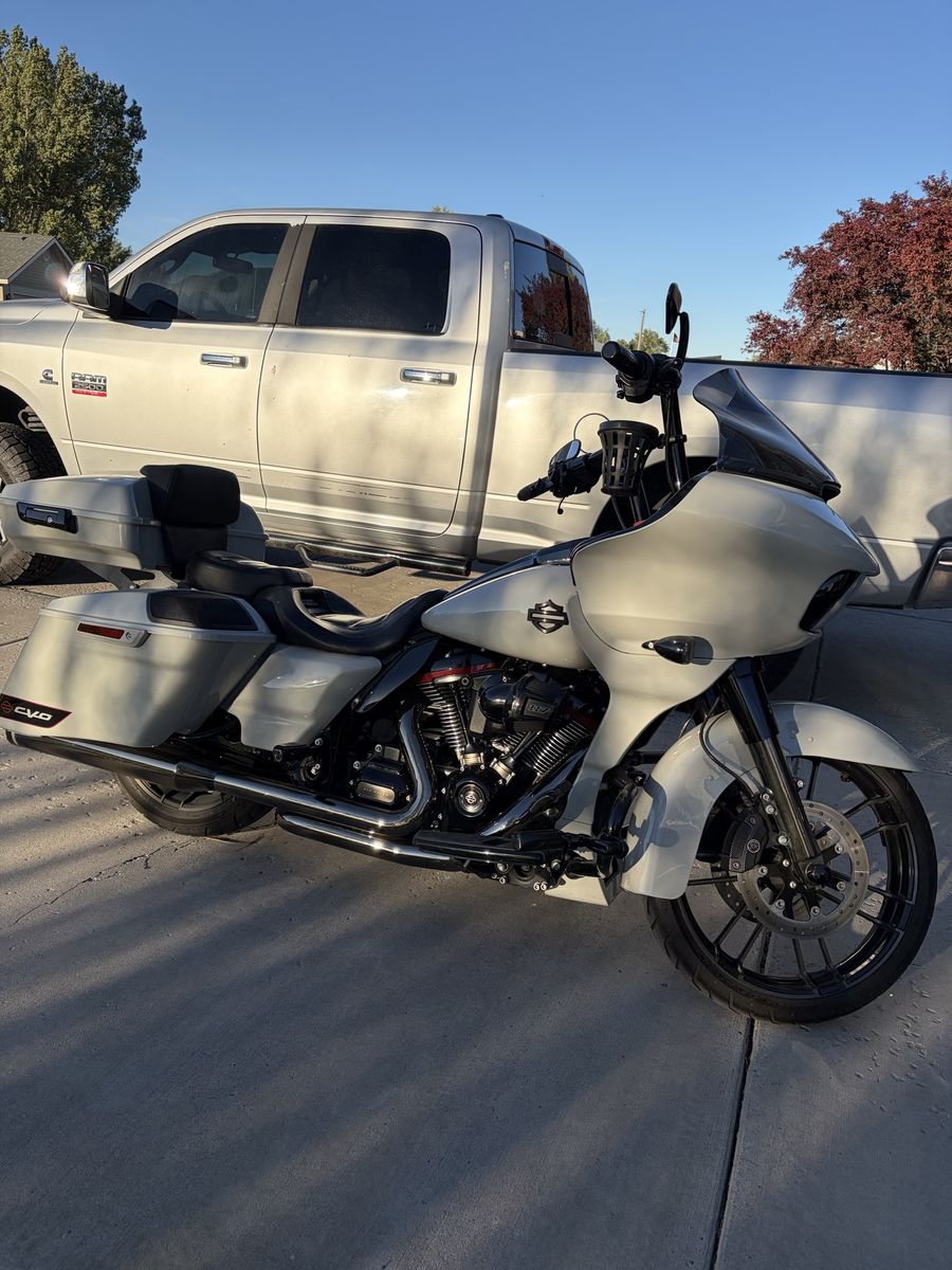 2020 Harley Davidson Road Glide CVO