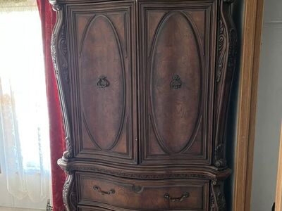 Antique Style Wardrobe