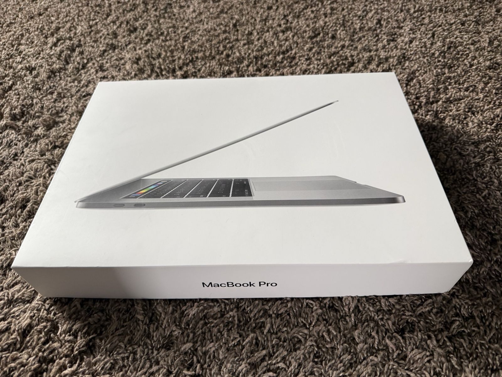 Apple MacBook Pro 15-inch 2017, 2.8GHz Intel Core i7, 16GB RAM, 1TB SSD (Space Gray)