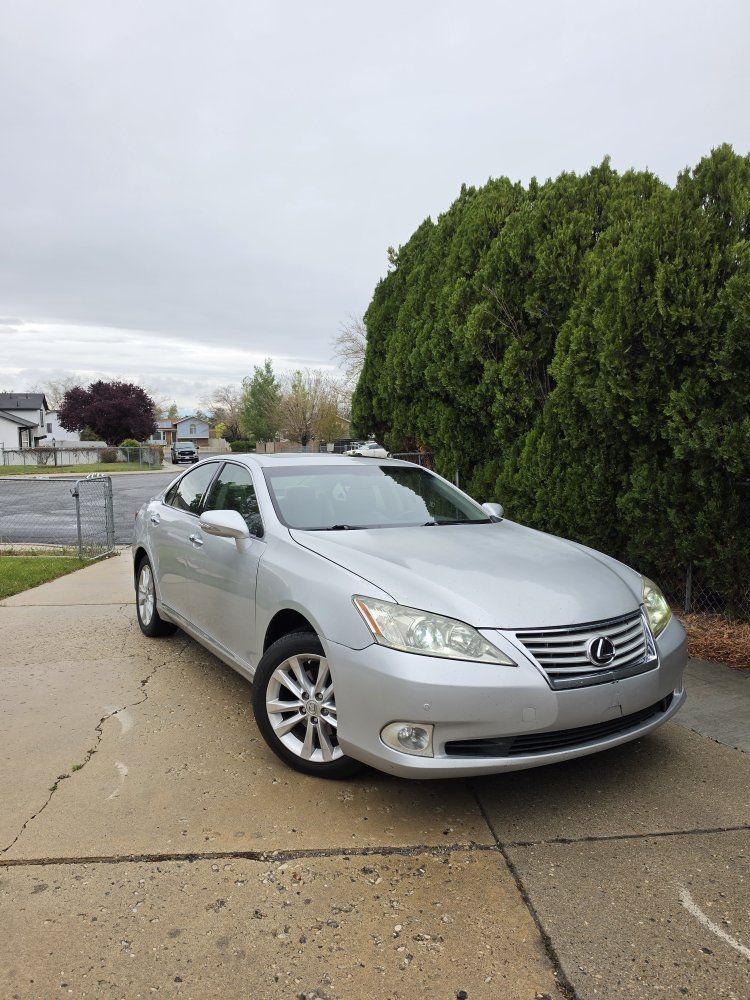 2010 LEXUS ES 350 Ultra Luxury