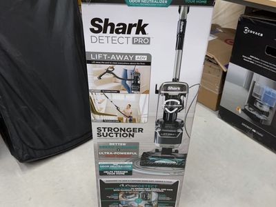 Brand New Shark DetectPro Lift-Away ADV Upright Vacuum, Dirt, Edge, Floor, Direction Detect