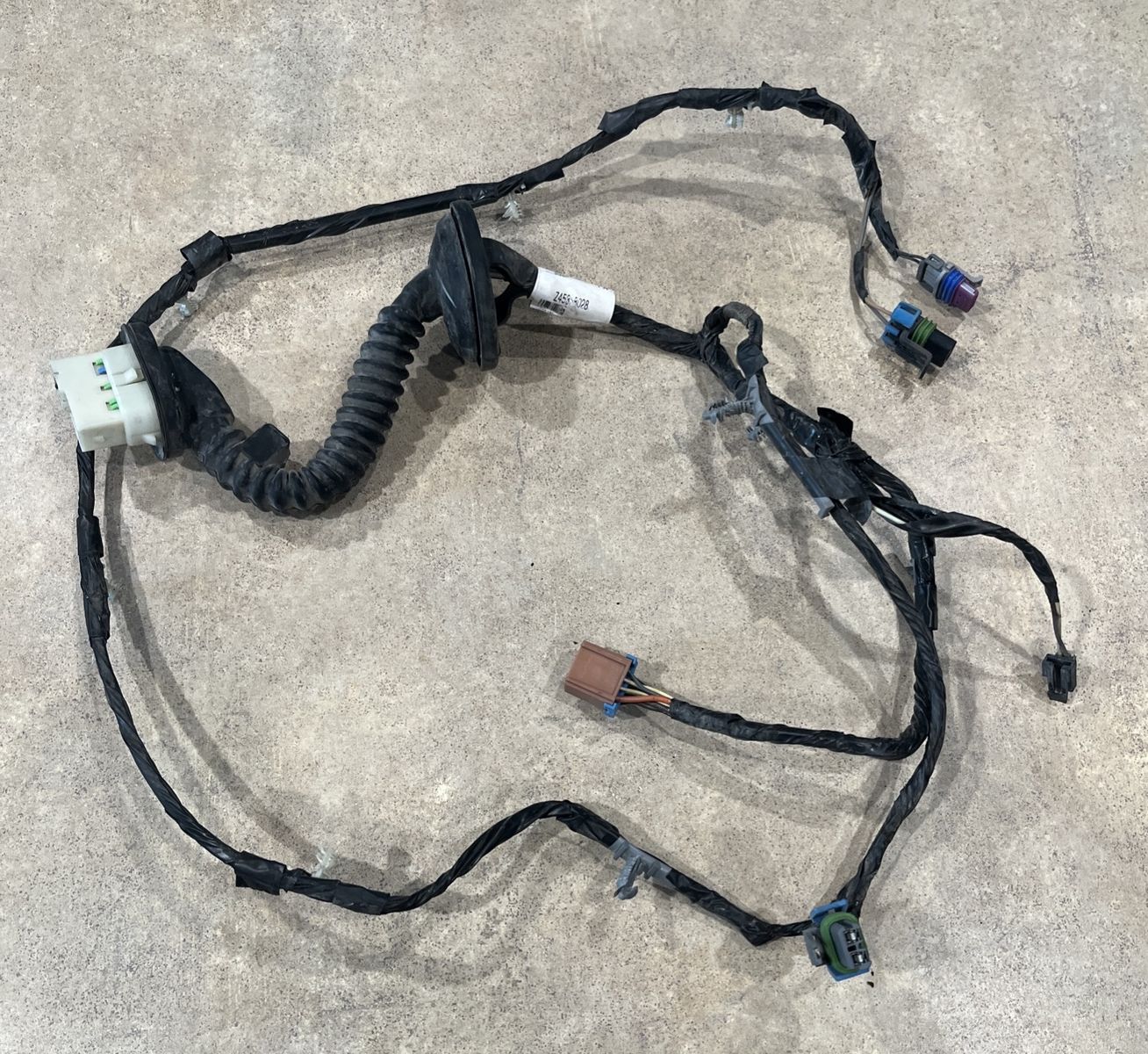 Crew Cab LEFT Rear Door Wire Harness 05-07 Classic GM 10398028 15246880