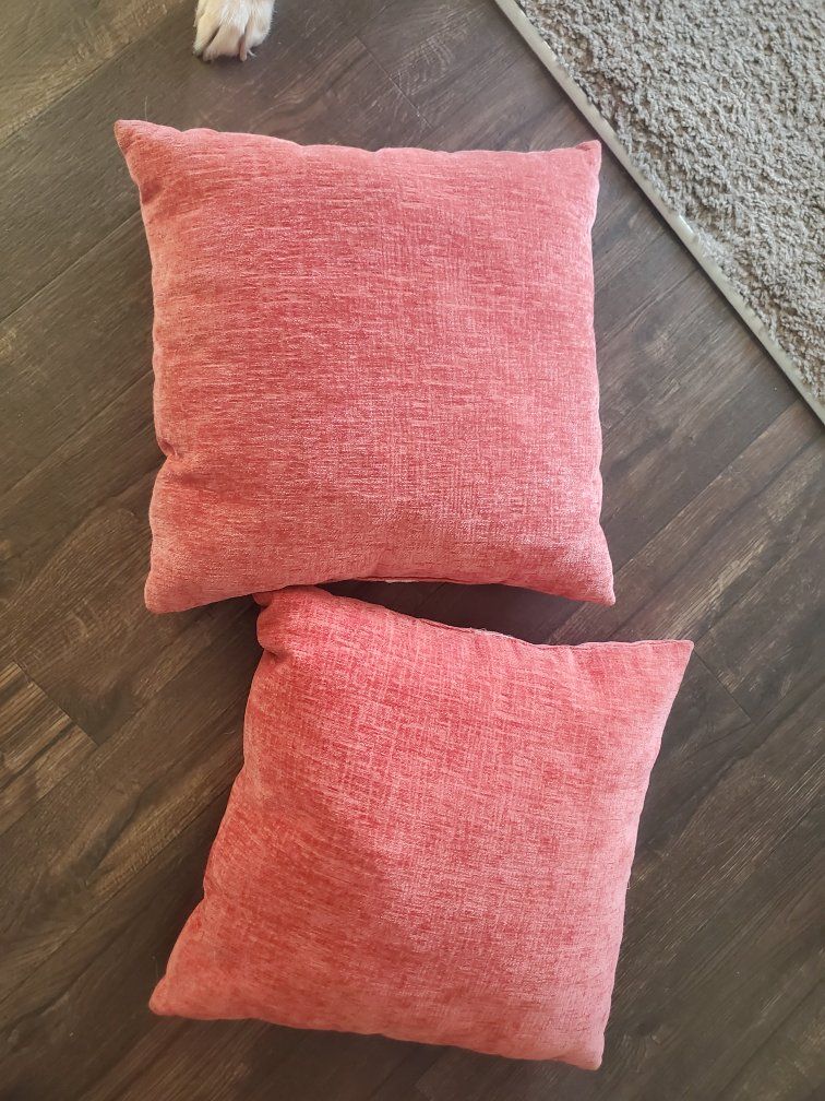 Set of 2 Coral Red Textured Square Throw Pillows