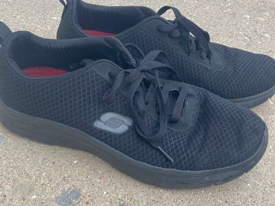 Skechers Sneakers Size 10.5 Mens No Slip