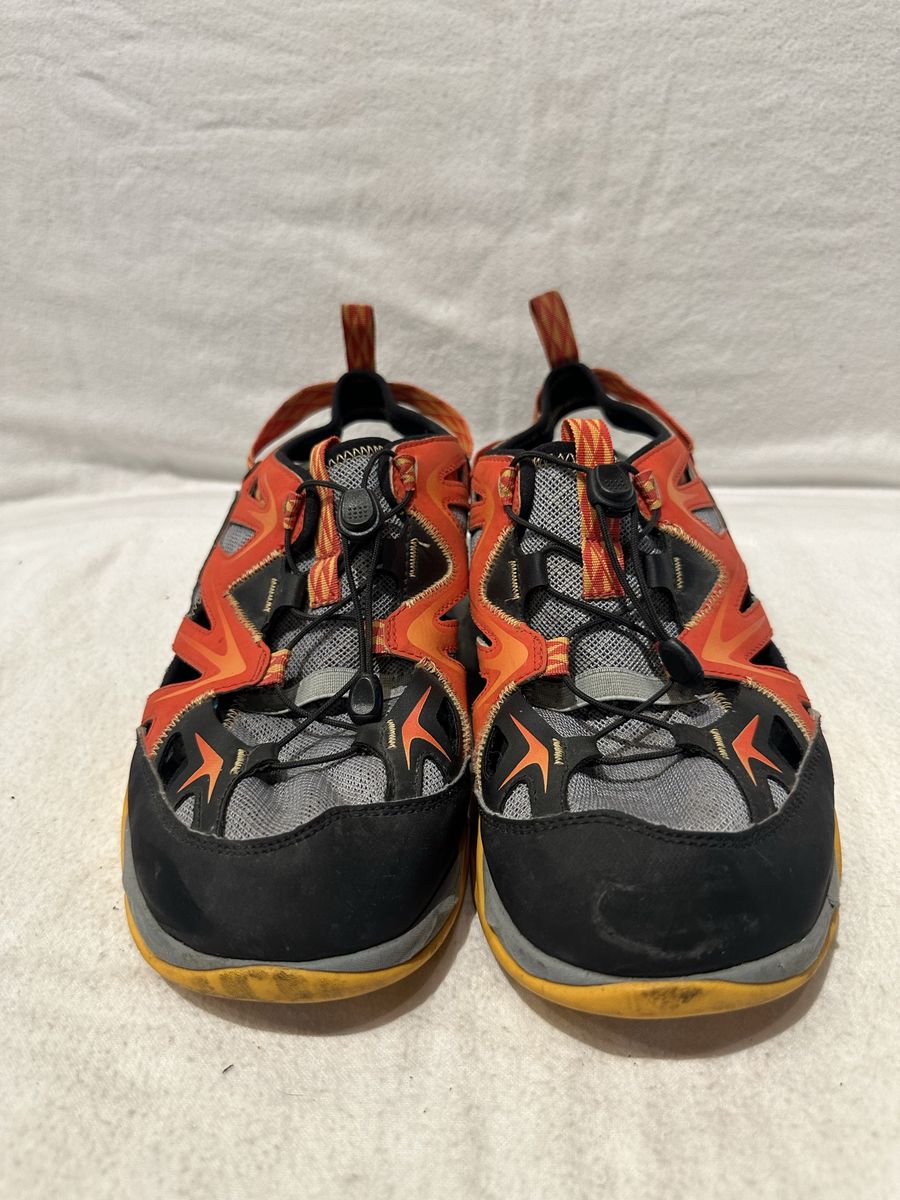 Merrell men’s size 9 gray/black/orange water or hiking sandals