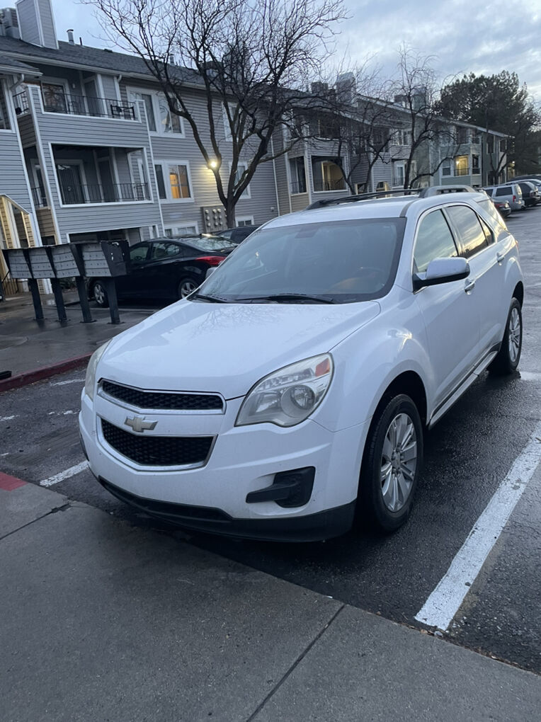 2011 CHEVROLET EQUINOX LT