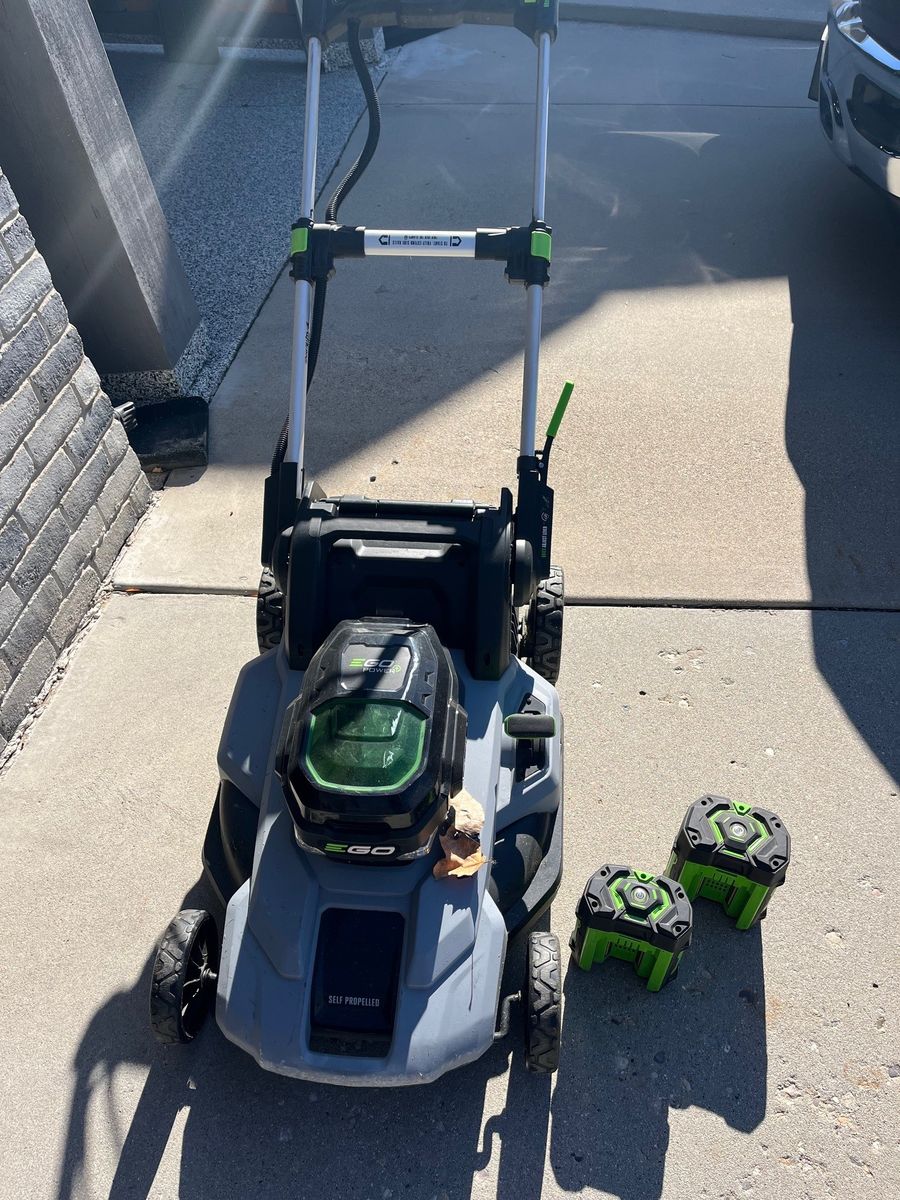 Ego electric lawn mower w/2 batteries