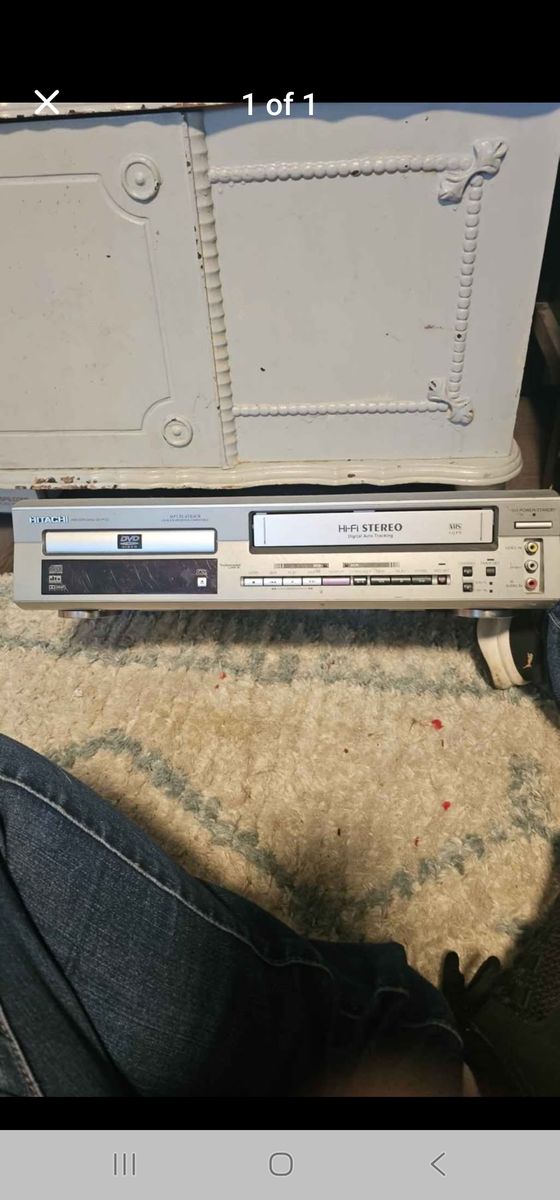 Dvd/vcr combo
