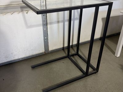 Black Metal C-Shaped Glass Top Side Table