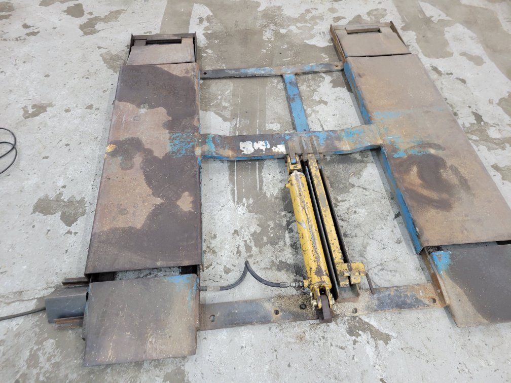 Main image 8
