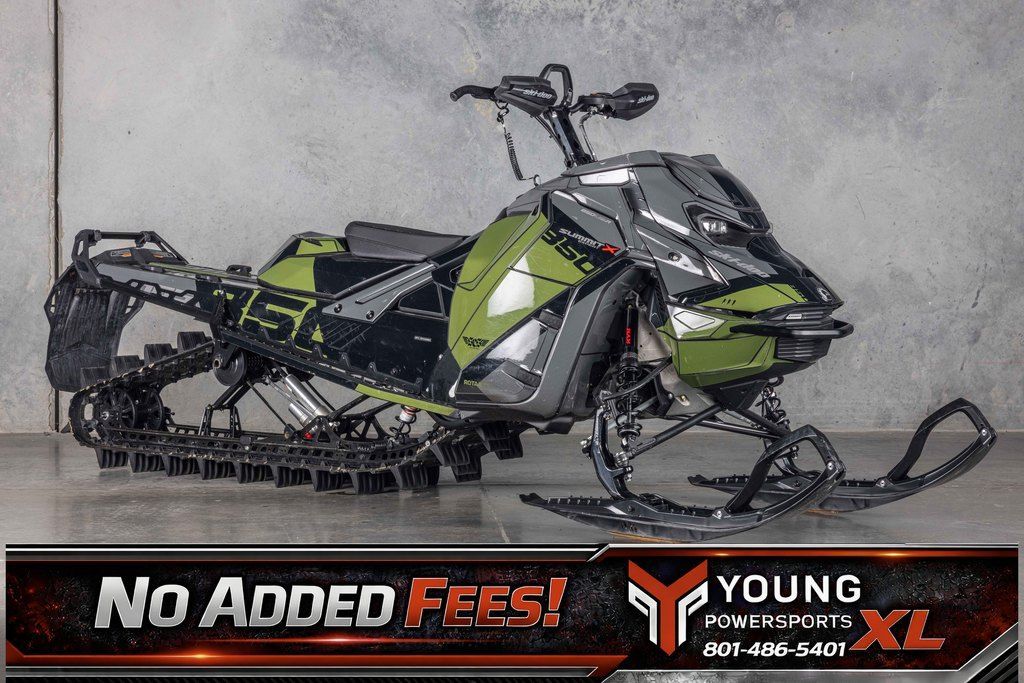 2025 Ski-Doo Summit® X® with Expert Package 850 E-TEC Turbo R 165 H_Alt Pow. 3.0_10.25in