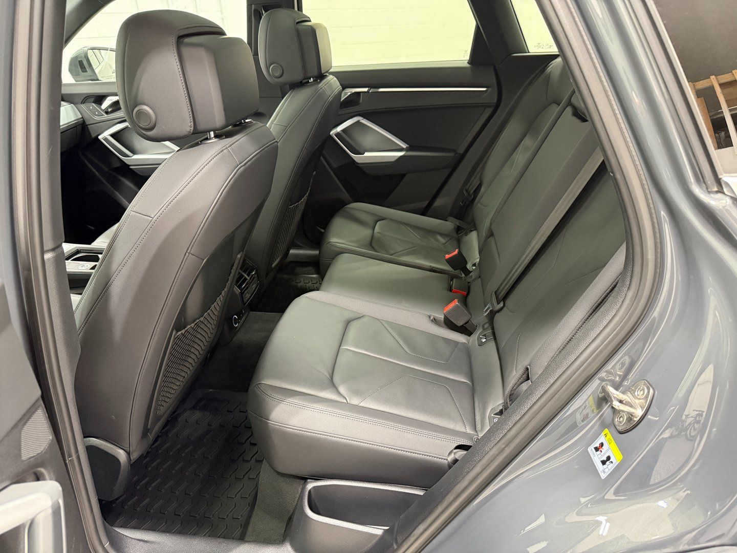 Main image 41