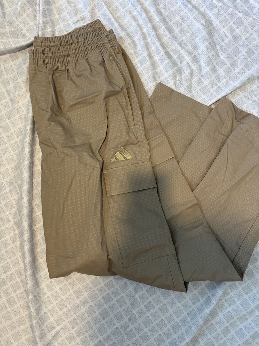 Adidas Tan Cargo Pants Men's Size Large (L/G) Made in Cambodia