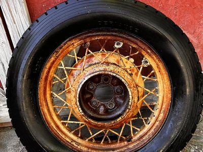 1929 Wheels Yard Garage Art!