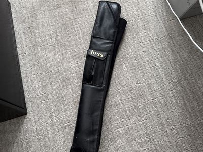 Billard and pool cue carrying cases leather