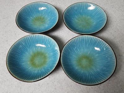 Dining set, wine glasses, & knife set