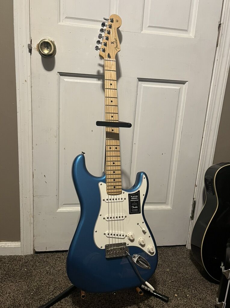 Fender Stratocaster Player Series BLUE