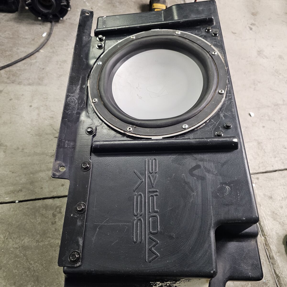 Polaris RZR subwoofer