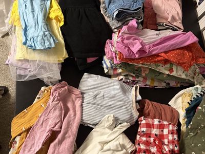 Assorted 3T girls clothing