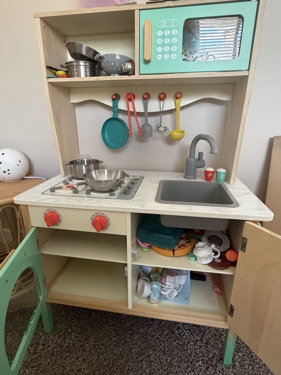Kids Play Kitchen with Accessories