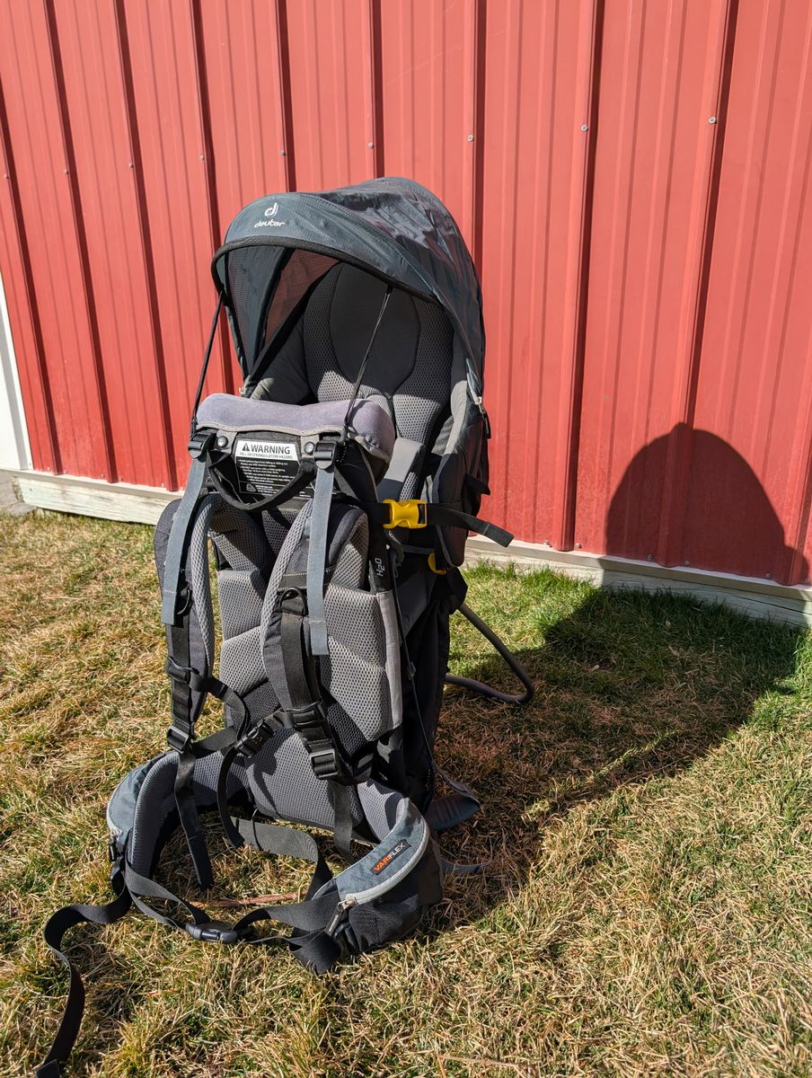Deuter kid comfort 3 kid carrier backpack