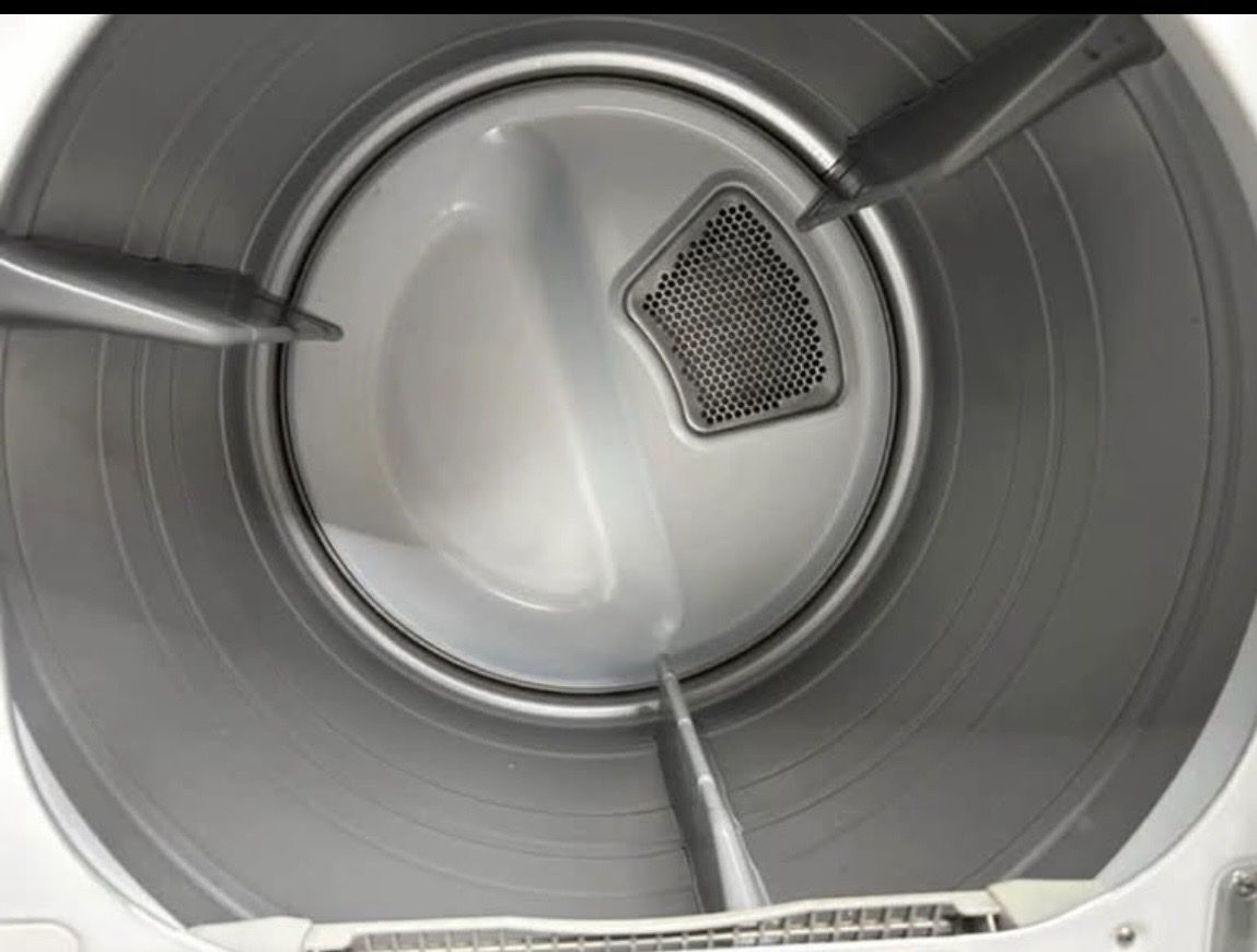 Main image 7