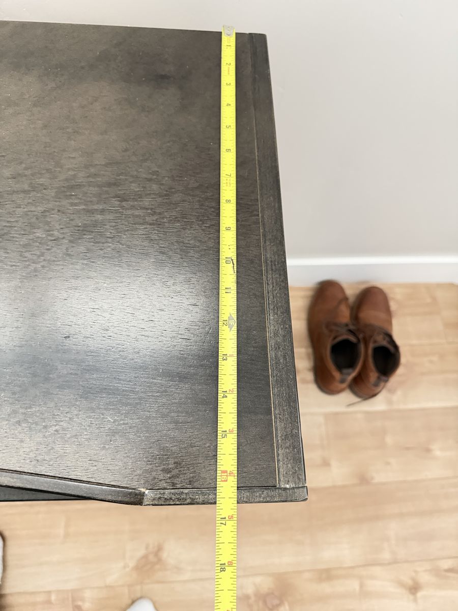 Main image 7