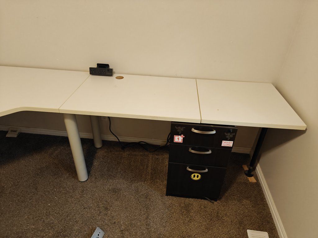 Main image 3