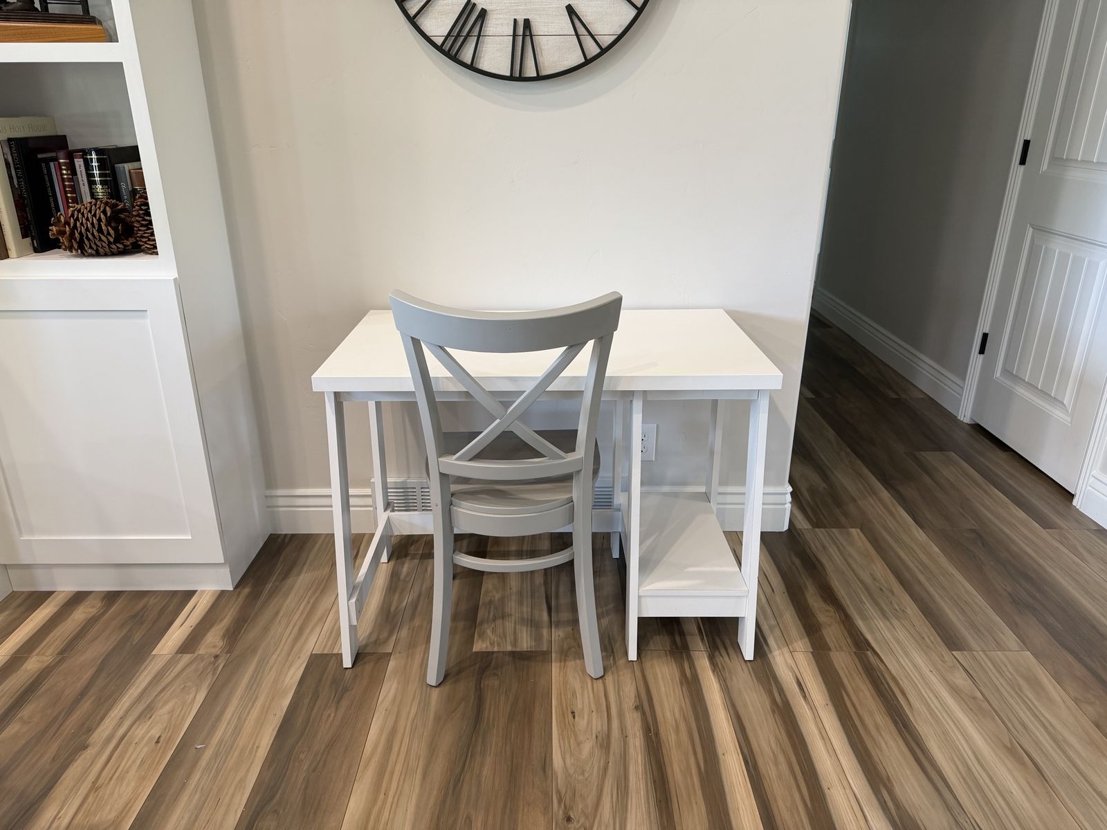 White farmhouse desk