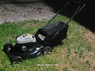pushing lawn mower good working conditions