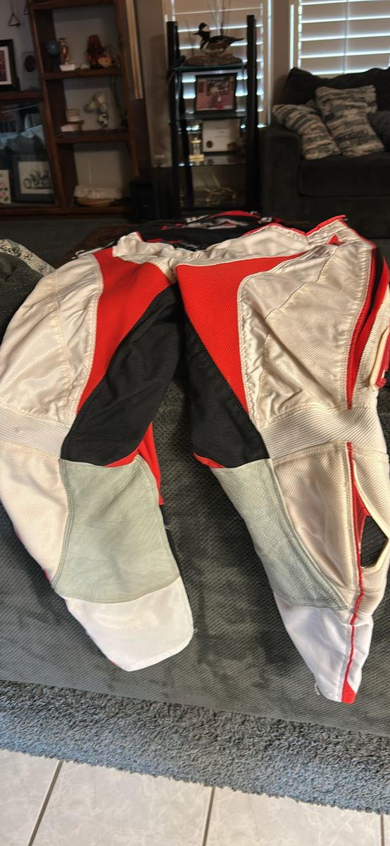 Fox Racing Motocross Riding Gear Set - Jersey & Riding Pants - White Red Black