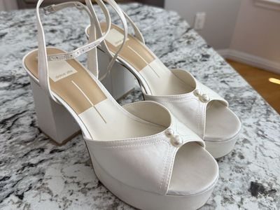 Dolce Vita Women's Bryla White Pearl Embellished Platform Heels - Size 7.5, 3.5" Heel