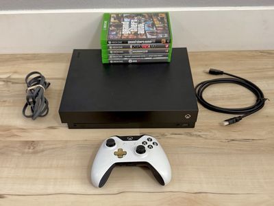 Xbox One X + 5-Games