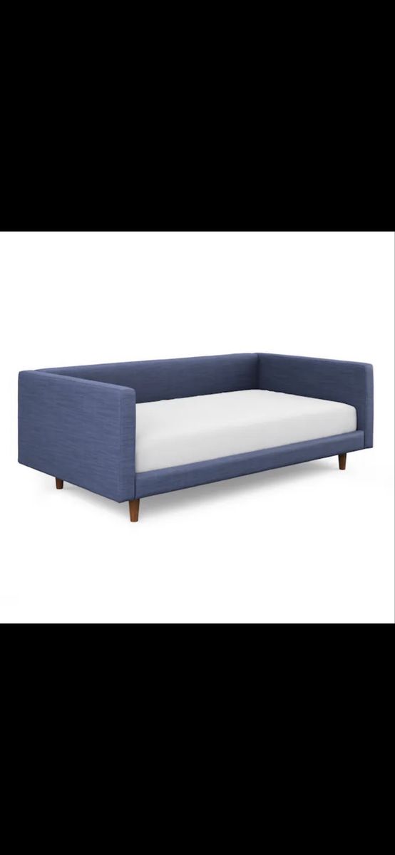 Twin size day bed
