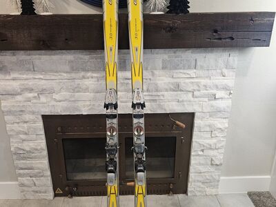 Elan 184 Skis
