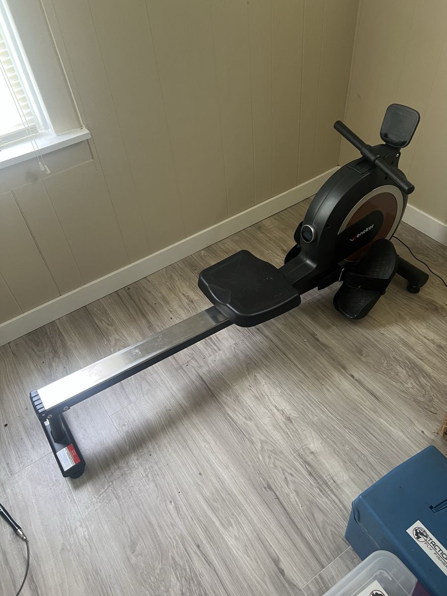 Wenoker Rowing Machine
