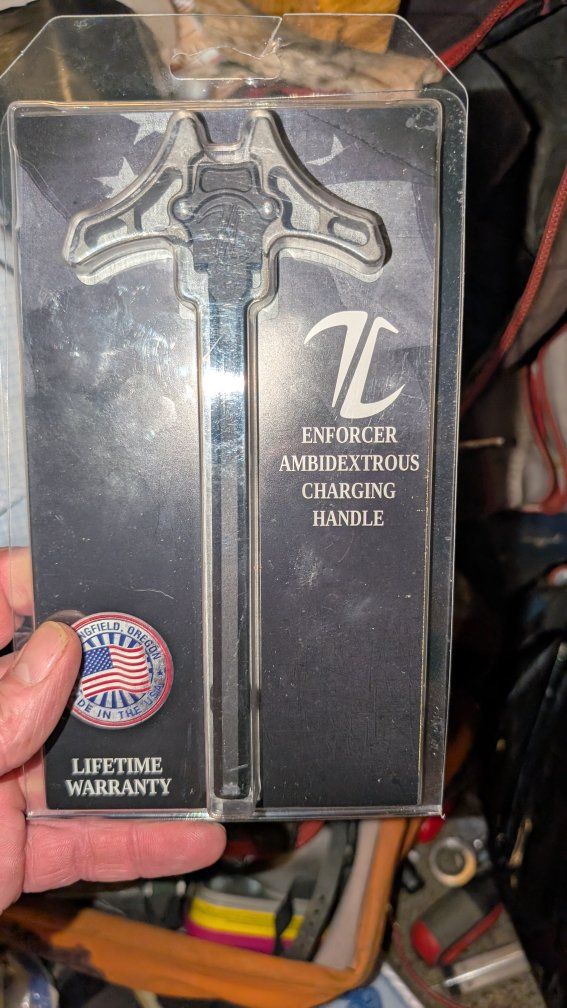 AR-15 Ambidextrous charger