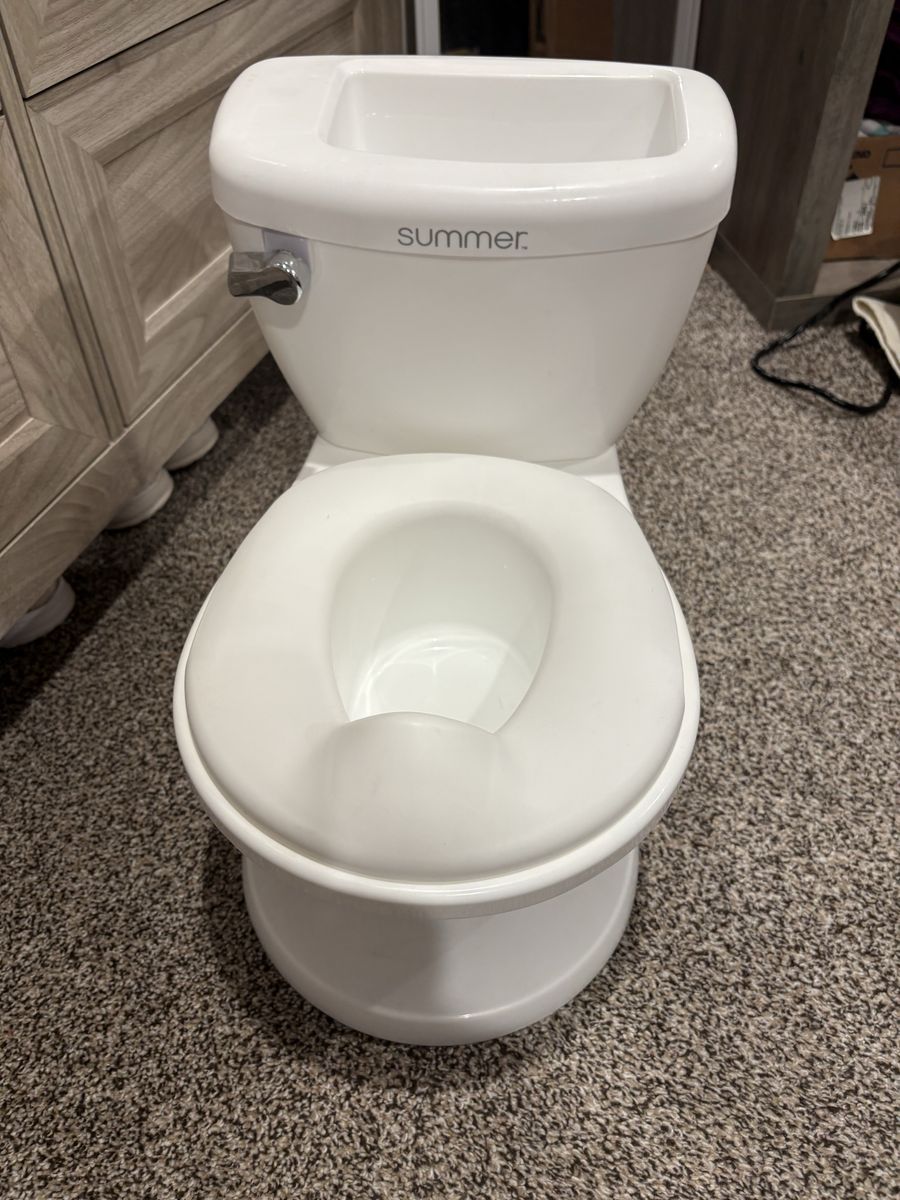 Summer Infant My Size Potty Training Toilet - Realistic Design for Toddlers - White brand New
