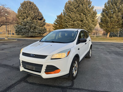 2014 Ford Escape S